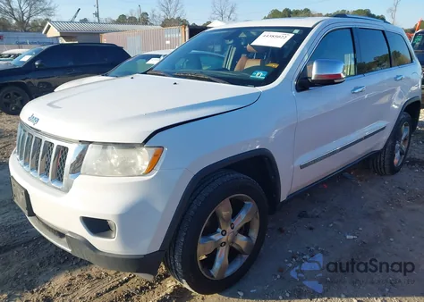 2013 Jeep Grand Cherokee Overland z USA, uszkodzony, nr VIN 1C4RJFCTXDC655834